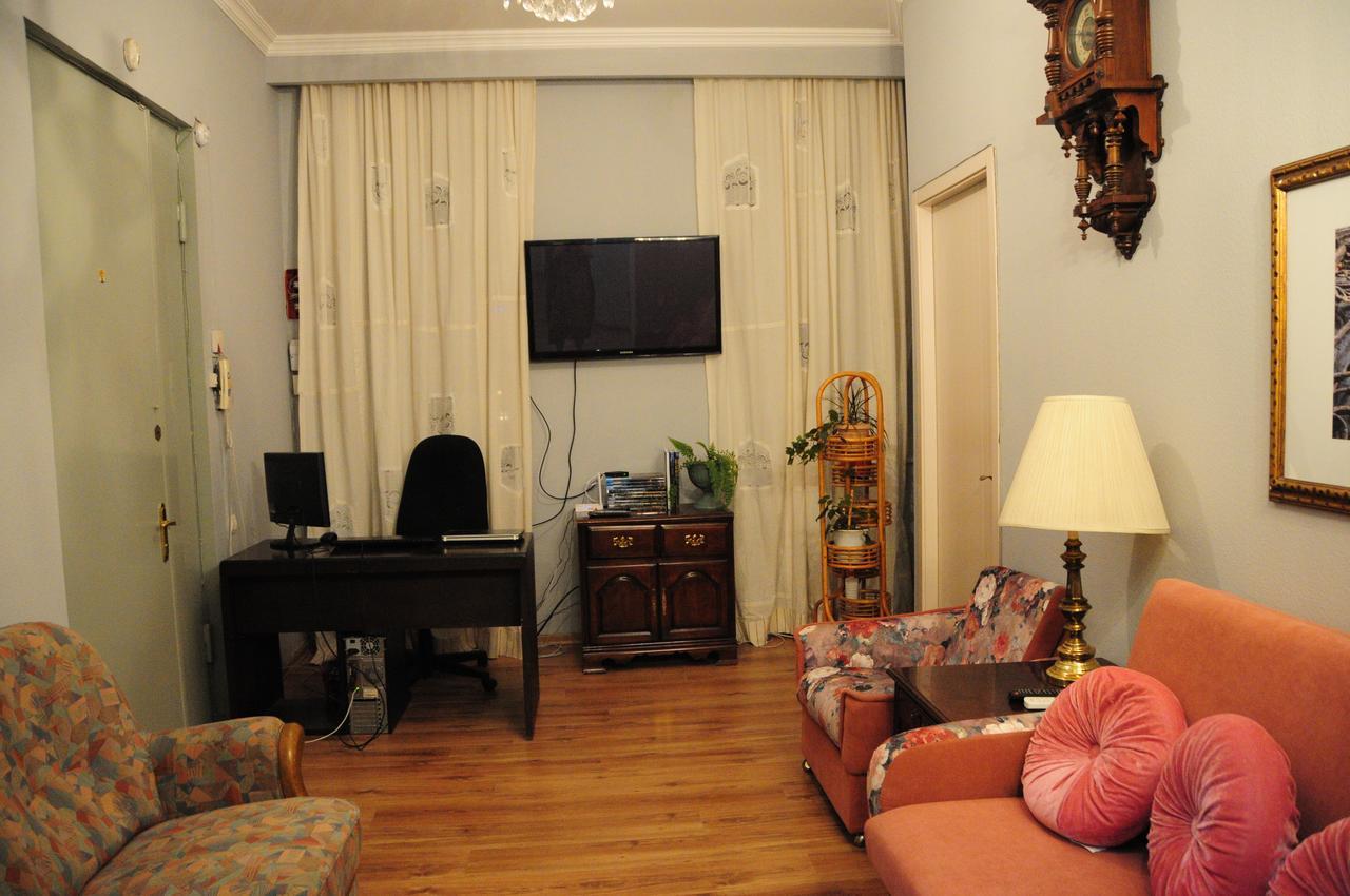 Albergue Tbilisioldhouse N52 Exterior foto